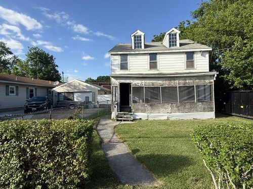 110 Prospect St, CHESTERTOWN, MD, 21620-1127 | Card Image