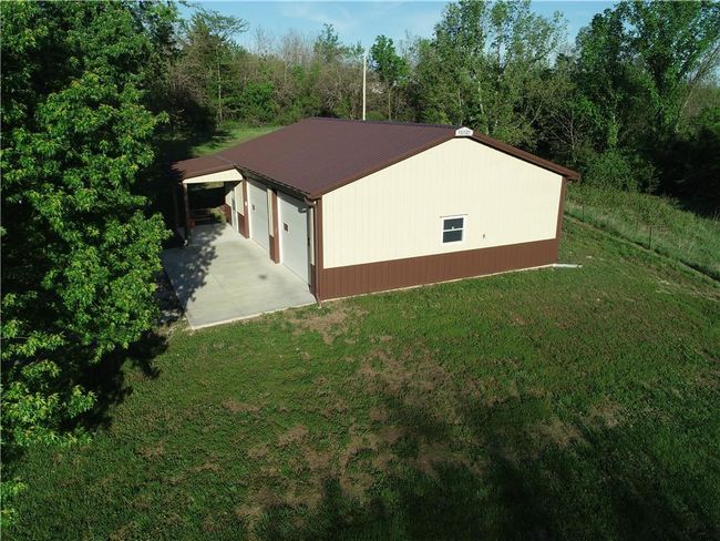 33295 Bethel Church Rd, House other with 3 bedrooms, 3 bathrooms and null parking in Osawatomie KS | Image 84