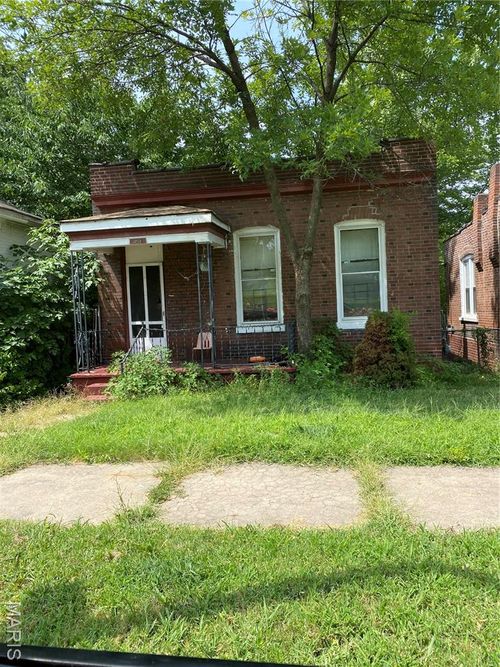 5217 Alcott Ave, Saint Louis, MO, 63120-2505 | Card Image