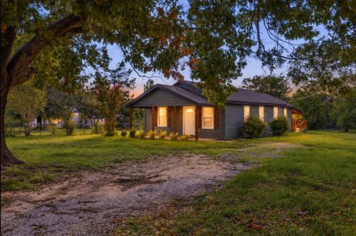 2615 Rancho Ln, Ardmore, OK, 73401-9248 | Card Image
