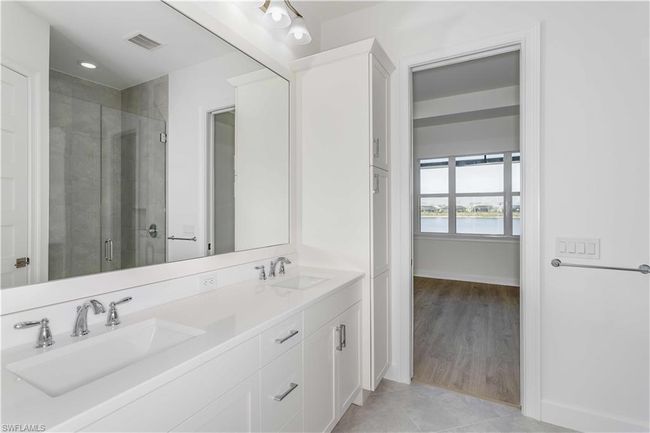 8925 Calypso Ct, Condo with 2 bedrooms, 2 bathrooms and 2 parking in Naples FL | Image 19