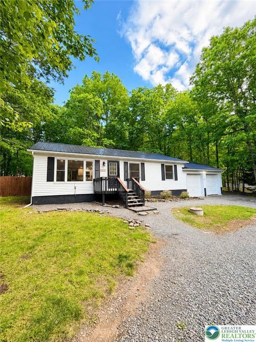 182 Mountain Rd, ALBRIGHTSVILLE, PA, 18210-3860 | Card Image