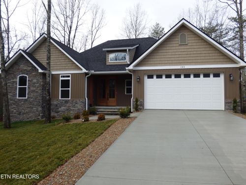144 Hawes Cir, Crossville, TN, 38558-4516 | Card Image