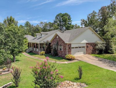 100 Deer View, House other with 3 bedrooms, 2 bathrooms and null parking in Hot Springs AR | Image 2