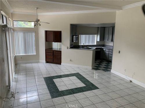 43 Brownfield Ln, Pomona, CA, 91766-6735 | Card Image