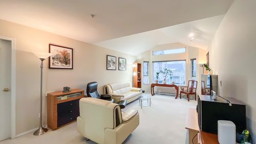 425-5888 Dover Cres, Richmond, BC, V7C5R9 | Card Image