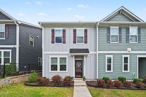 574 Hacksaw Trl, Raleigh, NC, 27610-9728 | Card Image