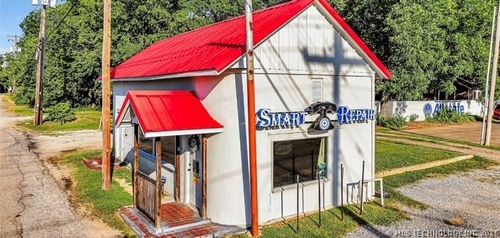 116 S Commerce St, Ardmore, OK, 73401-3901 | Card Image