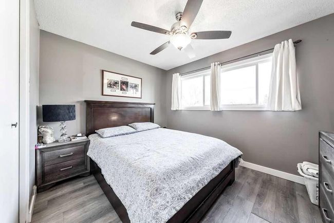 8019 20 A Street Se, Home with 3 bedrooms, 1 bathrooms and 2 parking in Calgary AB | Image 9
