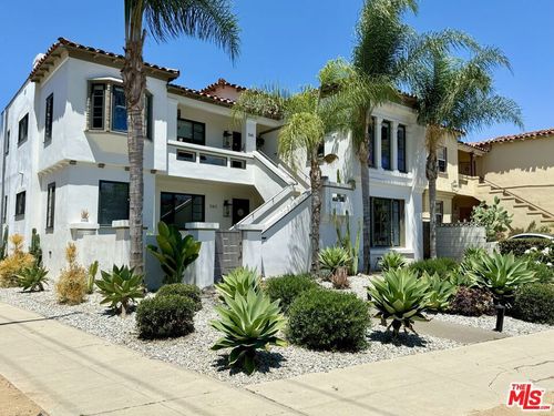 1143 S Cloverdale Ave, Los Angeles, CA, 90019-6738 | Card Image