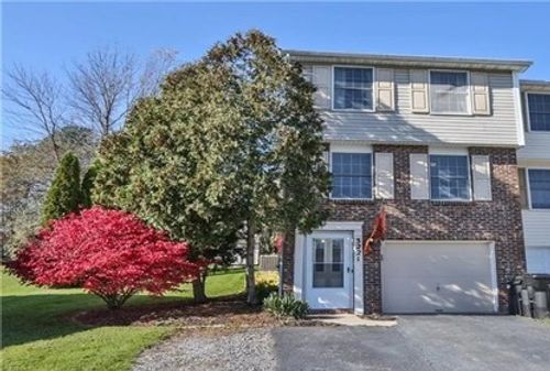 3221 Pintail Vw, Walworth, NY, 14568-9441 | Card Image