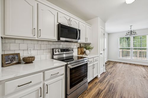 3732 Naples Ct N, Clarksville, TN, 37040-1626 | Card Image