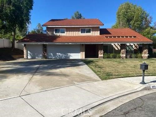 6055 Saint Augustine, Riverside, CA, 92506 | Card Image