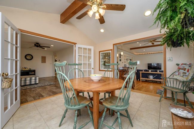 14 Temple Ter, House other with 3 bedrooms, 2 bathrooms and null parking in Lawrence NJ | Image 19