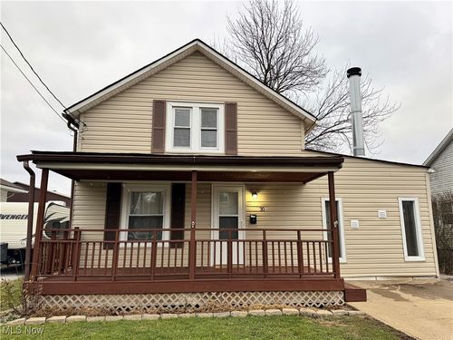 30 Medina St, Rittman, OH, 44270-1531 | Card Image