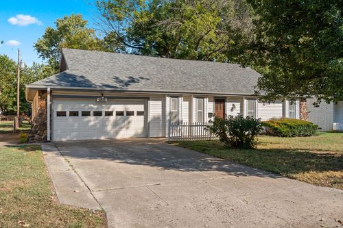 1617 W Berkeley Street, Springfield, MO, 65807 | Card Image
