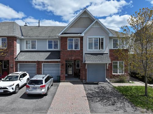 728 Cedar Creek Drive, Blossom Park - Airport and Area, ON, K1T0A9 | Card Image