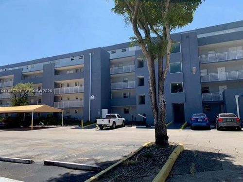 apt-d303-9357 Fontainebleau Blvd, Miami, FL, 33172-4262 | Card Image