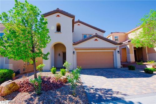 371 Woodland Moss Rd, Las Vegas, NV, 89148-2902 | Card Image