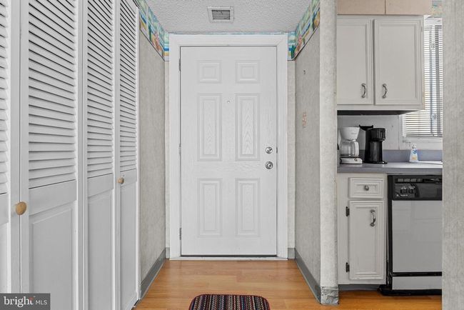 UNIT-460 - 4709 Coastal Hwy, Condo with 2 bedrooms, 2 bathrooms and null parking in OCEAN CITY MD | Image 8