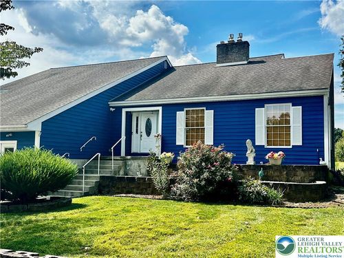 1640 Brookside Rd, Macungie, PA, 18062-9732 | Card Image