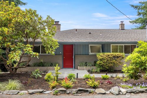 118 Highland Dr, Bellingham, WA, 98225-5412 | Card Image