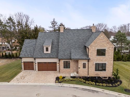 130 Barrington Pl, Powell, OH, 43065-3537 | Card Image