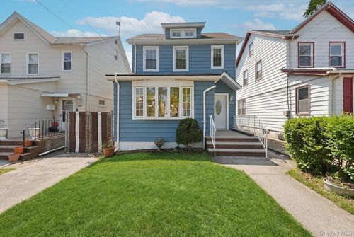 34-26 209th St, Bayside, NY, 11361-1406 | Card Image