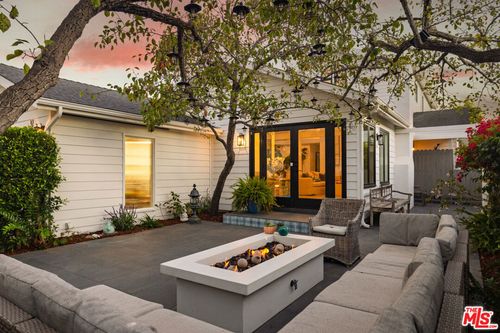 31 Cedar Ln, Santa Barbara, CA, 93108-1728 | Card Image
