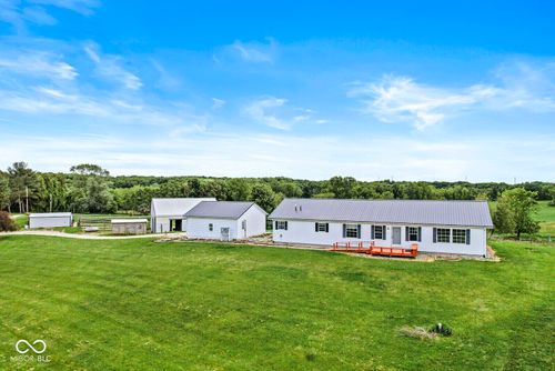 5428 S 525 W, Williamsport, IN, 47993-8326 | Card Image