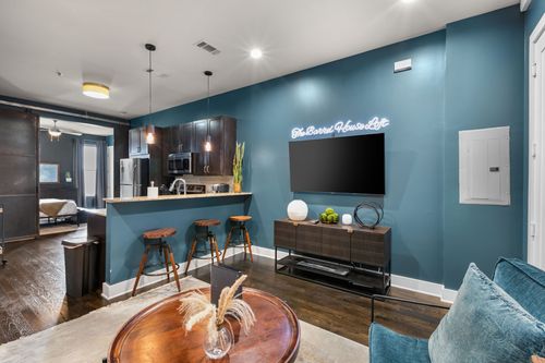 312-210 30th Ave N, Nashville, TN, 37203-1568 | Card Image