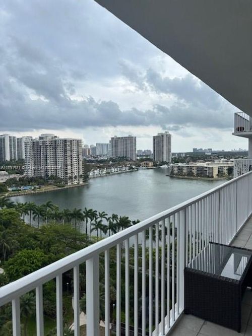 apt-1804w-2801 Ne 183rd St, Aventura, FL, 33160-2133 | Card Image