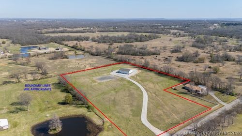 9195 E 580 Rd, Catoosa, OK, 74015-6352 | Card Image