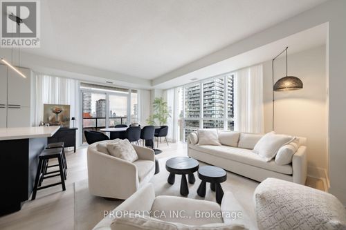 1415-70 Roehampton Avenue, Toronto (Mount Pleasant West), ON, M4P1R2 | Card Image