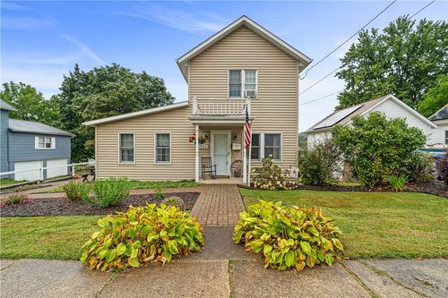 356 Elm St, Slippery Rock, PA, 16057-1525 | Card Image