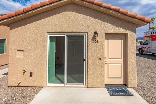 2094 Swanson Ave, Lake Havasu City, AZ, 86403-6776 | Card Image