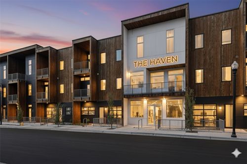 200-319 Se Market Alley, Bentonville, AR, 72712 | Card Image