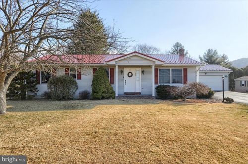 4039 Route 235, MC ALISTERVILLE, PA, 17049-8255 | Card Image
