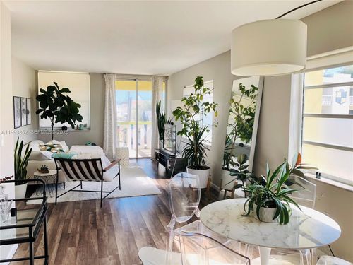 31-851 Meridian Ave, Miami Beach, FL, 33139-5793 | Card Image