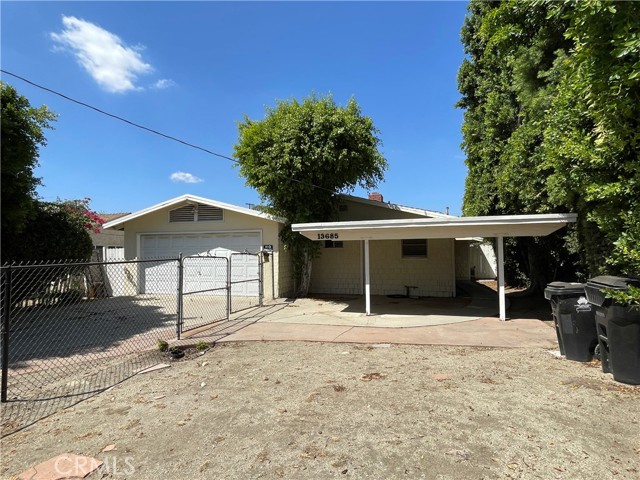 Terra Bella St, Arleta, CA 91331