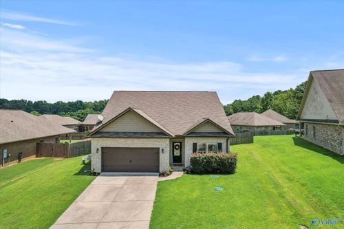105 Clydesdale Ln, Harvest, AL, 35749-1601 | Card Image