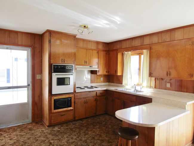 Kitchen | Image 8