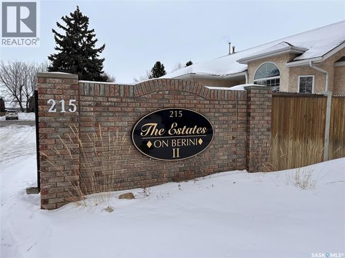 215 Berini Dr, Saskatoon, SK, S7N4L4 | Card Image