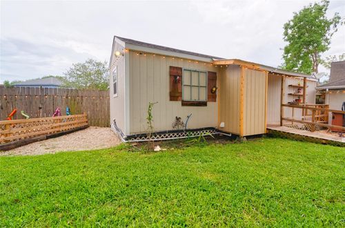 6951 Leandra Dr, Houston, TX, 77083-1140 | Card Image