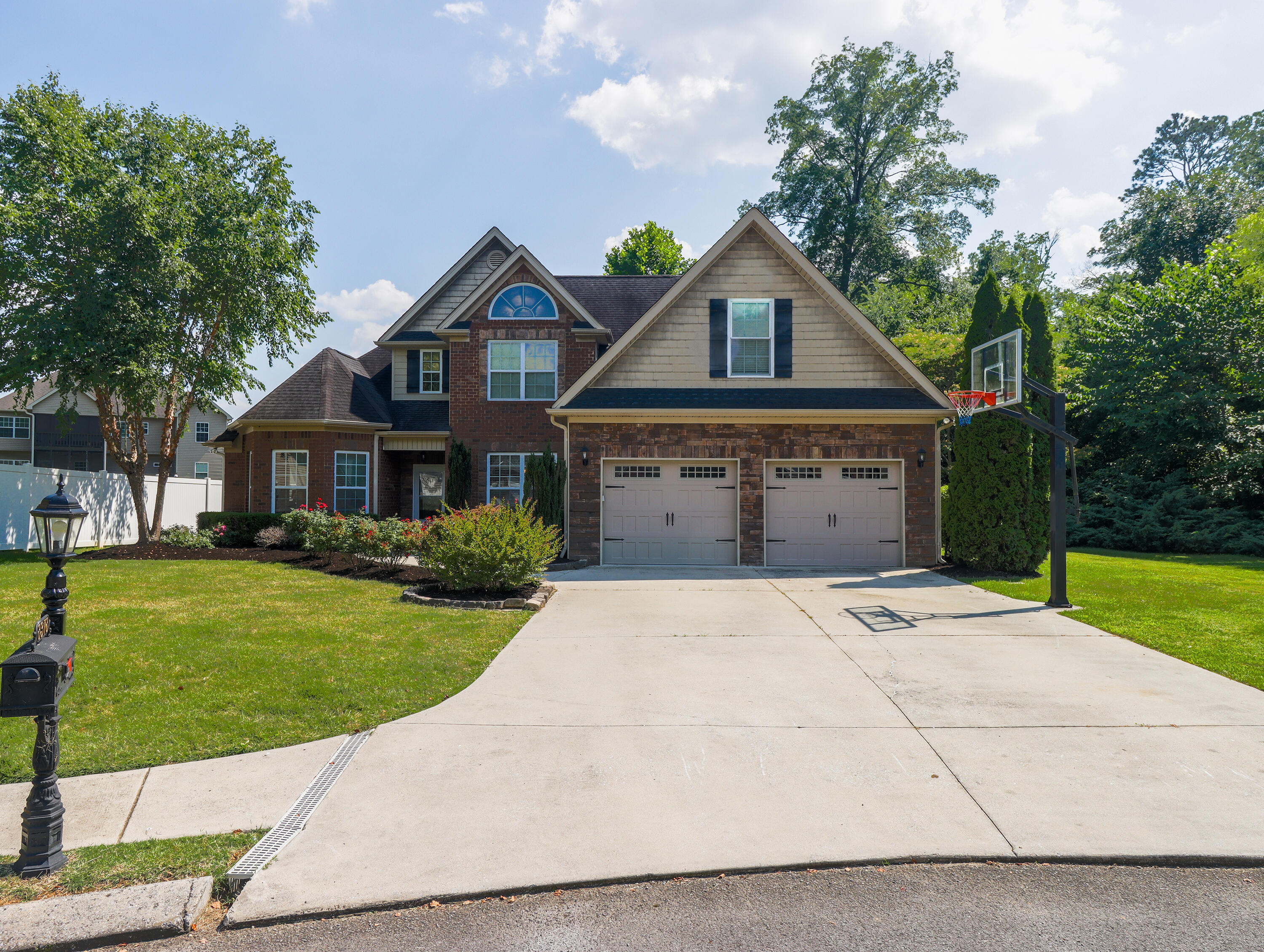 Lexie Ln, Ooltewah, TN 37363