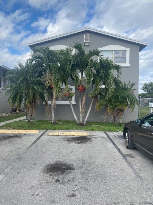1-644 Sw 4th St, BELLE GLADE, FL, 33430-3951 | Card Image