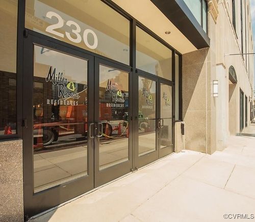 u613-230 N 6th St, Richmond, VA, 23219-1810 | Card Image