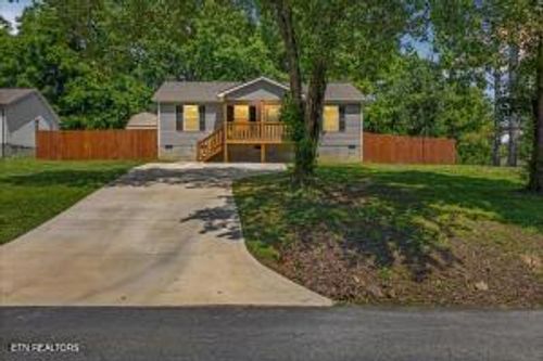 311 N Iowa Ave, Etowah, TN, 37331-2700 | Card Image