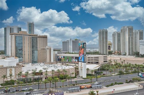 1405-200 W Sahara Ave, Las Vegas, NV, 89102-5002 | Card Image