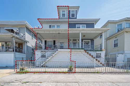 35 S Windsor Ave, Atlantic City, NJ, 08401-5811 | Card Image